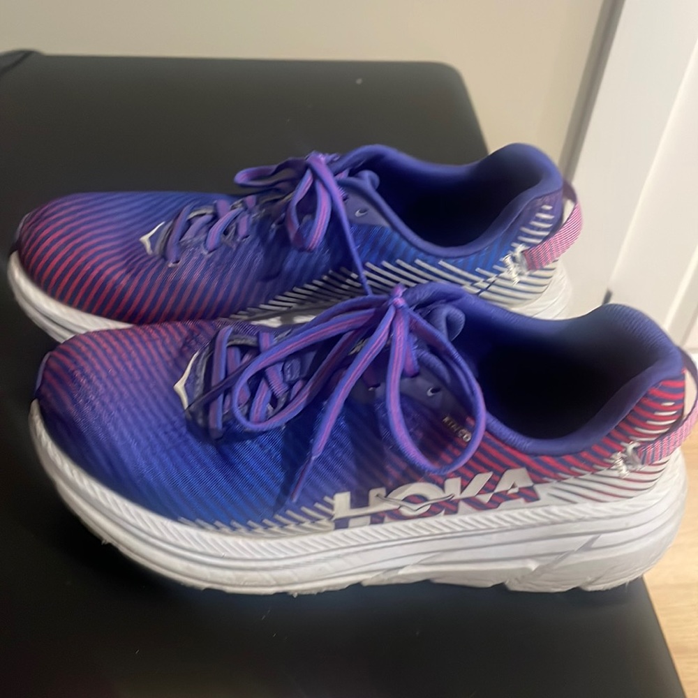 HOKA ONE ONE Women's Rincon 2 Road Running Shoe (Clematis Blue/Arctic Ice)